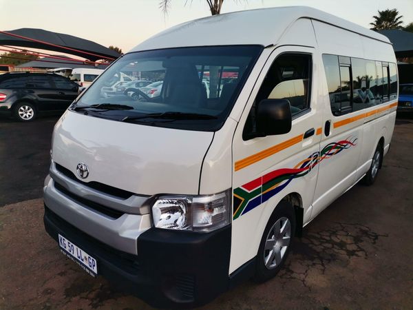 Used Toyota Quantum 2.7 Sesfikile 16-seat For Sale In Gauteng - Cars.co 