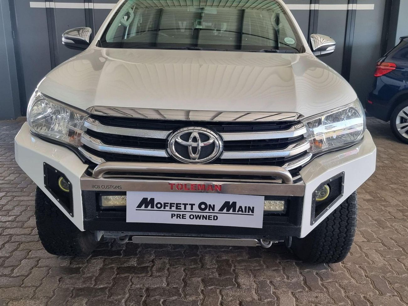 Used Toyota Hilux 4.0 V6 Raider 4x4 Double-Cab Auto For Sale In Eastern ...