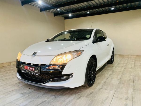 Used Renault Megane III RS 250 Cup for sale in Free State - Cars.co.za ...