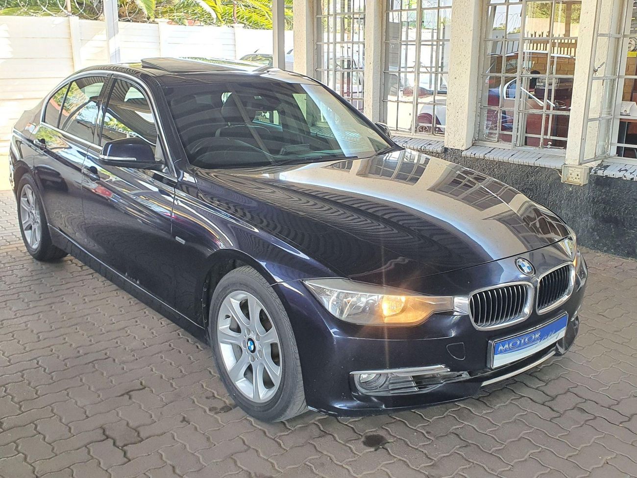 Used BMW 3 Series 320i Luxury Auto For Sale In Gauteng - Cars.co.za (ID ...