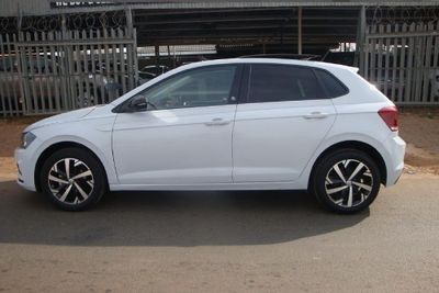 Used Volkswagen Polo 1.0 TSI Comfortline for sale in Gauteng - Cars.co ...