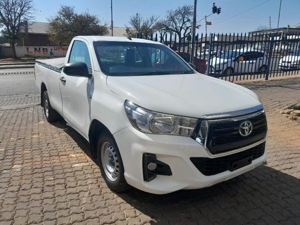 Used Toyota Hilux 2.4 GD Single-Cab for sale in Gauteng - Cars.co.za ...