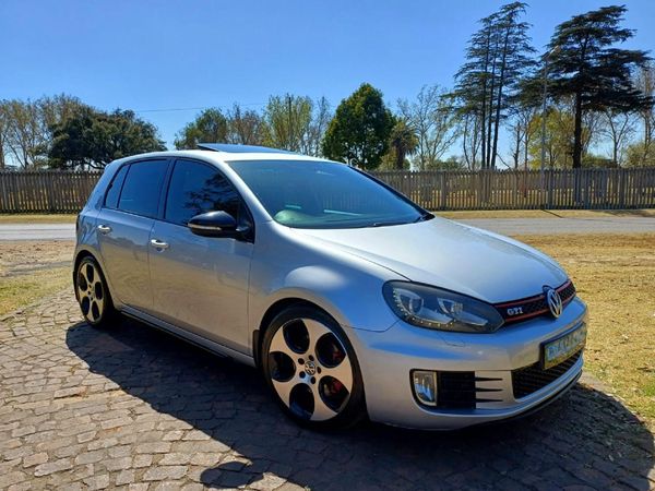 Used Volkswagen Golf Vi Gti 2 0 Tsi Auto For Sale In Gauteng Za Id 8933489