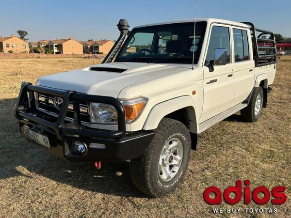 Used Toyota Land Cruiser 79 4.5D Double-Cab V8 for sale in Gauteng ...