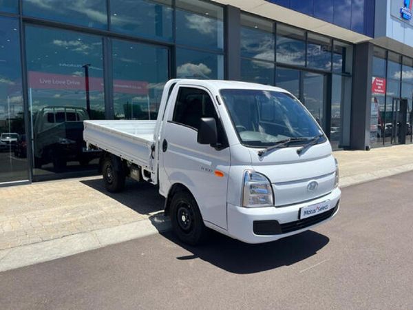 Used Hyundai H100 Bakkie 2.6D Dropside for sale in Gauteng - Cars.co.za ...