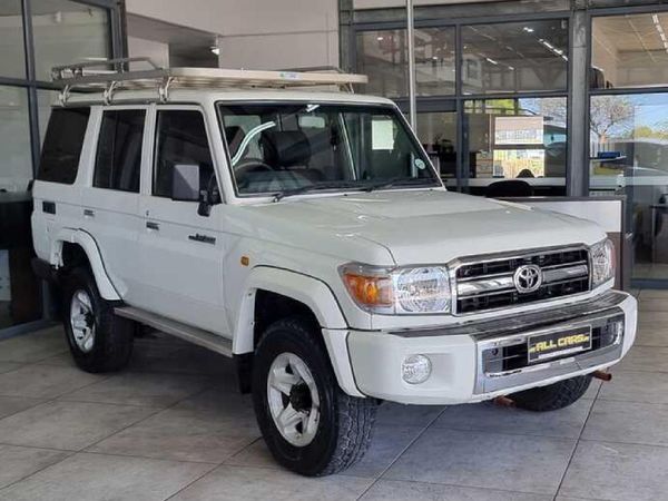 Used Toyota Land Cruiser 76 4.2 D Station Wagon for sale in Kwazulu ...