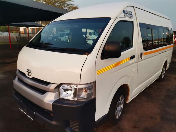 Used Toyota Quantum 2.7 Sesfikile 15-seat for sale in Gauteng - Cars.co ...