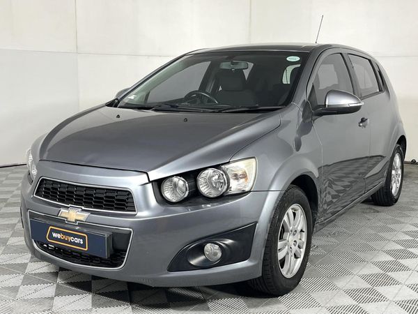 Used Chevrolet Sonic 1.6 LS Hatch for sale in Western Cape - Cars.co.za ...