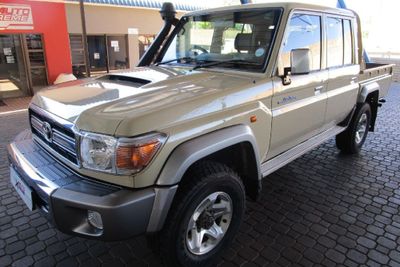 Used Toyota Land Cruiser 79 4.5 D Double-Cab for sale in Gauteng - Cars ...