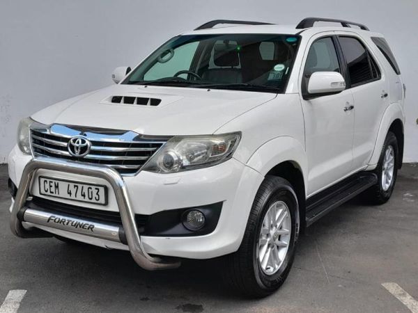 Used Toyota Fortuner 3.0 D-4D 4x4 for sale in Kwazulu Natal - Cars.co ...