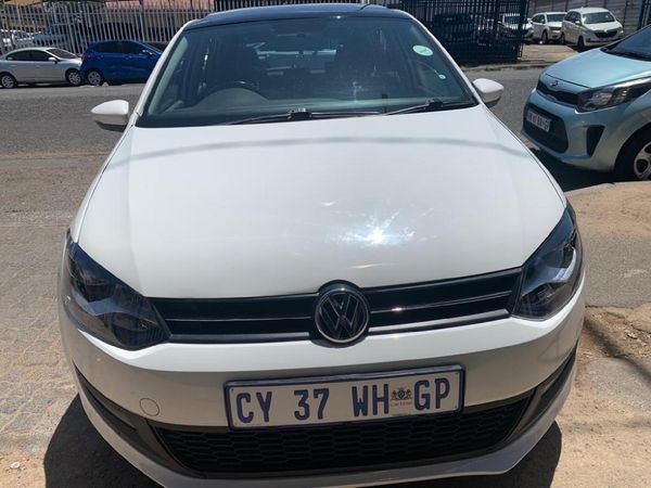 Used Volkswagen Polo 1.4 Comfortline for sale in Gauteng - Cars.co.za ...