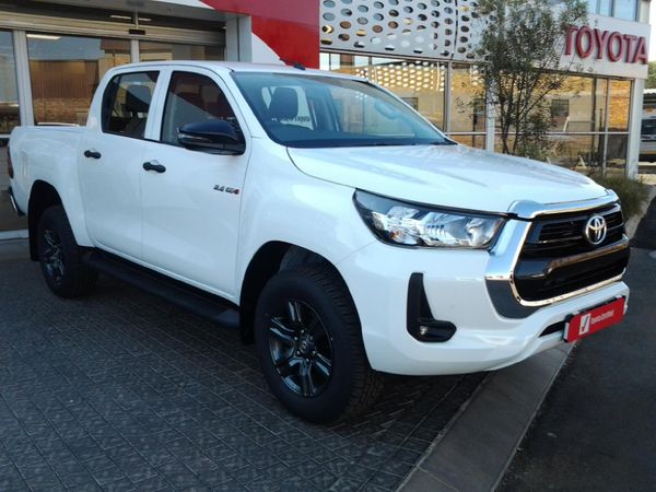 Used Toyota Hilux 2.4 GD-6 Raised Body Raider Auto Double-Cab for sale ...