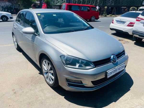 Used Volkswagen Golf VII 2.0 TDI Highline Auto for sale in Gauteng ...