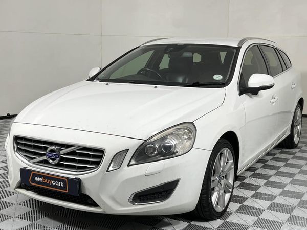 Used Volvo V60 D5 Elite Auto for sale in Gauteng - Cars.co.za (ID::9083707)