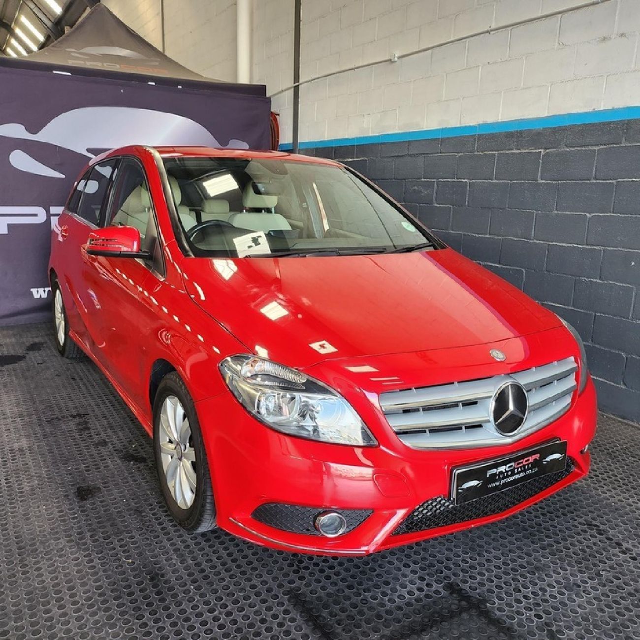 Used Mercedes-Benz B-Class B 200 BE Auto For Sale In Western Cape ...