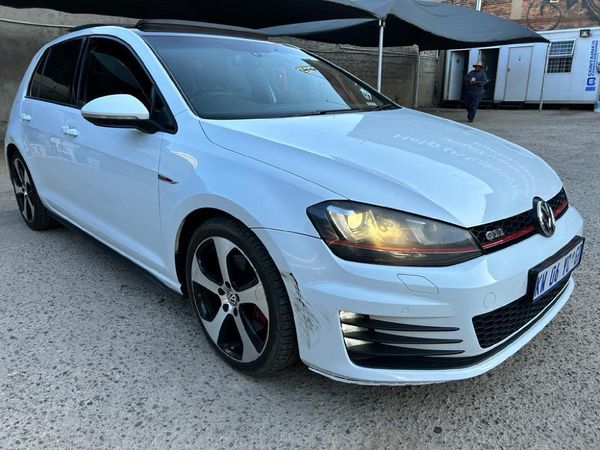 Used Volkswagen Golf VII GTI 2.0 TSI Auto for sale in Gauteng - Cars.co ...