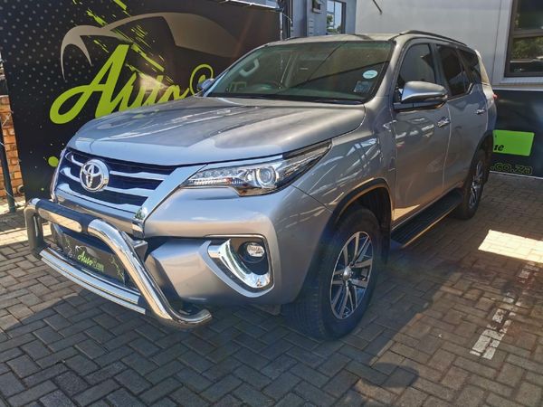 Used Toyota Fortuner 2.8 GD-6 Raised Body Auto for sale in Gauteng ...