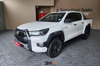 Used Toyota Hilux 2.8 GD-6 Raised Body Legend Auto Double-Cab for sale ...