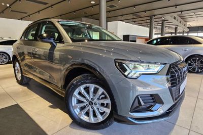 Used Audi Q3 2.0 TFSI quattro Auto Advanced | 40 TFSI for sale in ...