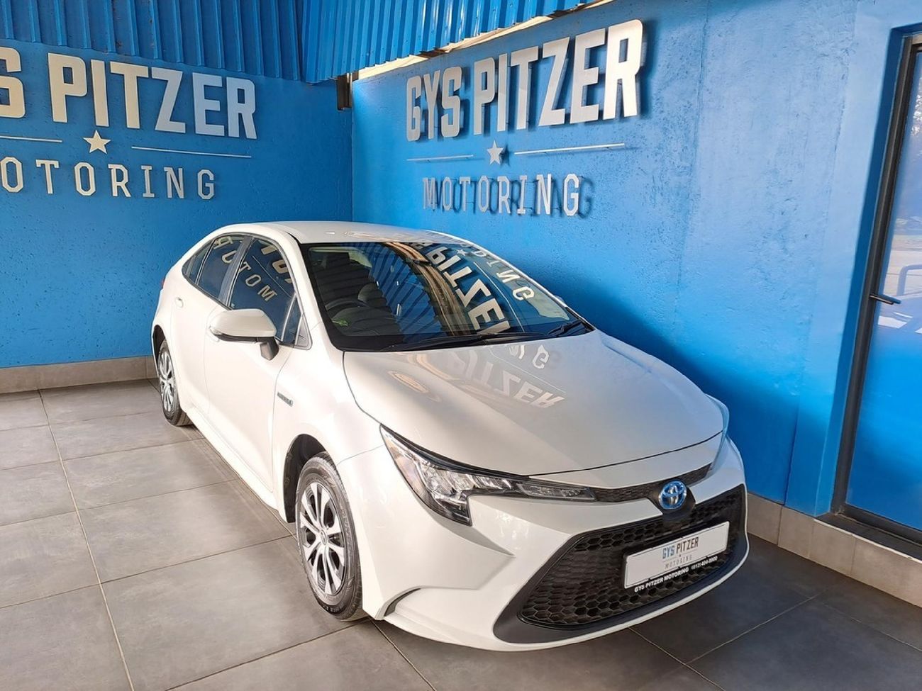 Car listing image