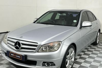 Used Mercedes-Benz C-Class C 200K Avantgarde for sale in Gauteng - Cars ...