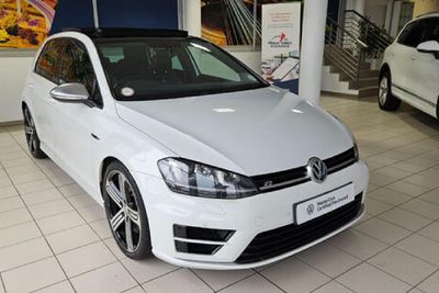 Used Volkswagen Golf VII 2.0 TSI R Auto for sale in Gauteng - Cars.co ...