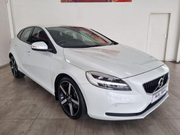 Used Volvo V40 D2 Kinetic Auto for sale in Gauteng - Cars.co.za (ID ...