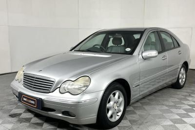 Used Mercedes-Benz C-Class C 200K Elegance for sale in Western Cape ...