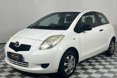 Used Toyota Yaris T1 3-dr for sale in Eastern Cape - Cars.co.za (ID ...
