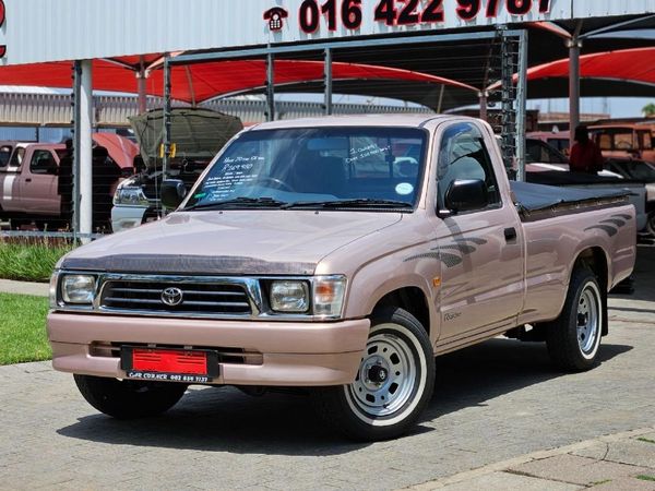 Used Toyota Hilux 2000 Sr Single Cab For Sale In Gauteng Za