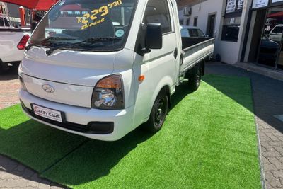 Used Hyundai H100 Bakkie 2.6D Dropside for sale in Kwazulu Natal - Cars ...