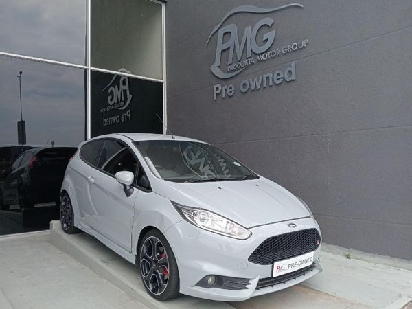 Used Ford Fiesta ST 200 1.6 EcoBoost 3-dr for sale in Mpumalanga - Cars ...