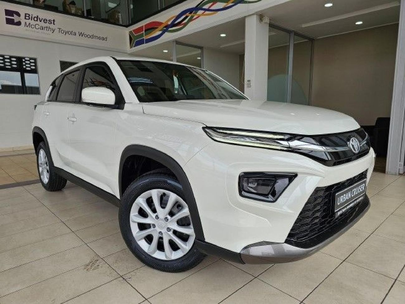 2025-Toyota-Urban-Cruiser-15-