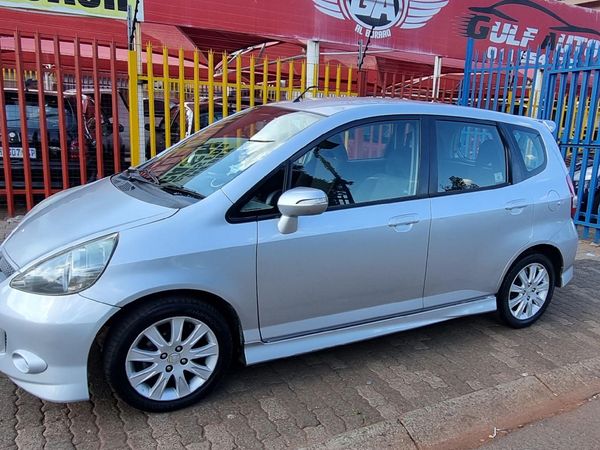 Used Honda Jazz 1.5i for sale in Gauteng - Cars.co.za (ID::9358483)