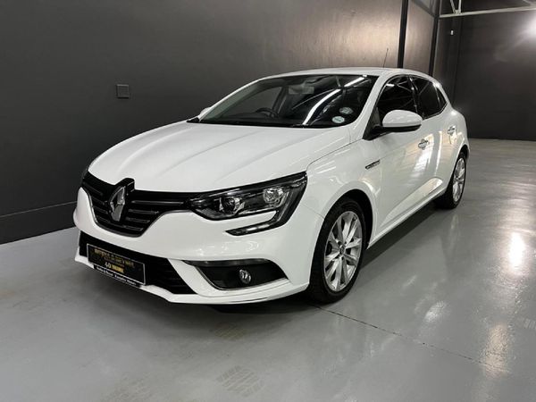 Used Renault Megane IV 1.2T Dynamique Auto for sale in Gauteng - Cars ...