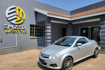 Used Opel Tigra 1.8 Sport for sale in Gauteng - Cars.co.za (ID::9404438)