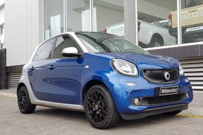 SMART FORFOUR PASSION REVIEW visual data 7