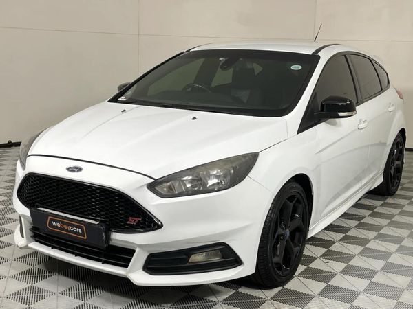 Used Ford Focus 2.0 EcoBoost ST3 for sale in Gauteng - Cars.co.za (ID ...