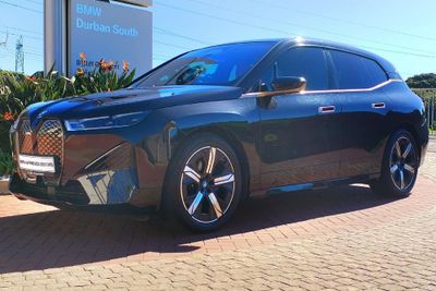 Used BMW iX xDrive40 for sale in Kwazulu Natal - Cars.co.za (ID::9438916)