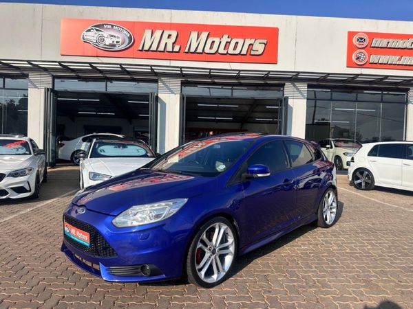 Used Ford Focus 2.0 GTDi ST3 5-dr for sale in Gauteng - Cars.co.za (ID ...