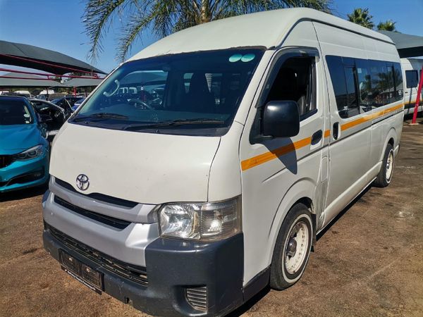 Used Toyota Quantum 2.5 D-4D Sesfikile 16-seat for sale in Gauteng ...