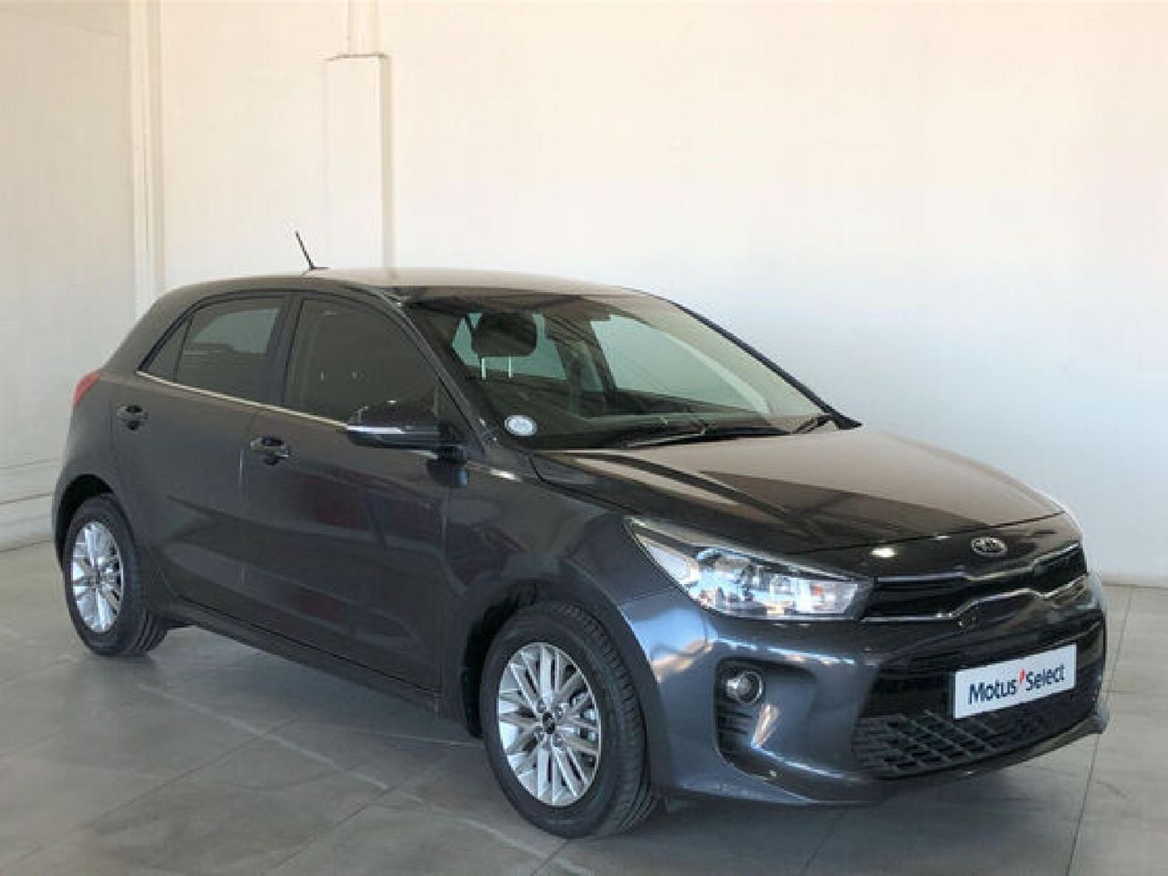 Car listing image