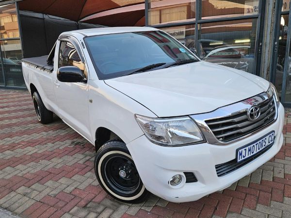 Used Toyota Hilux 2.0 VVTi Single-Cab for sale in Gauteng - Cars.co.za ...