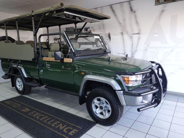 Used Toyota Land Cruiser 79 4.0 Single-Cab for sale in Gauteng - Cars ...