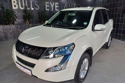 Used Mahindra XUV 500 2.2D mHawk 7-seat W8 for sale in Gauteng - Cars ...