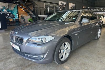 Used BMW 5 Series 523i Exclusive Auto for sale in Western Cape - Cars ...