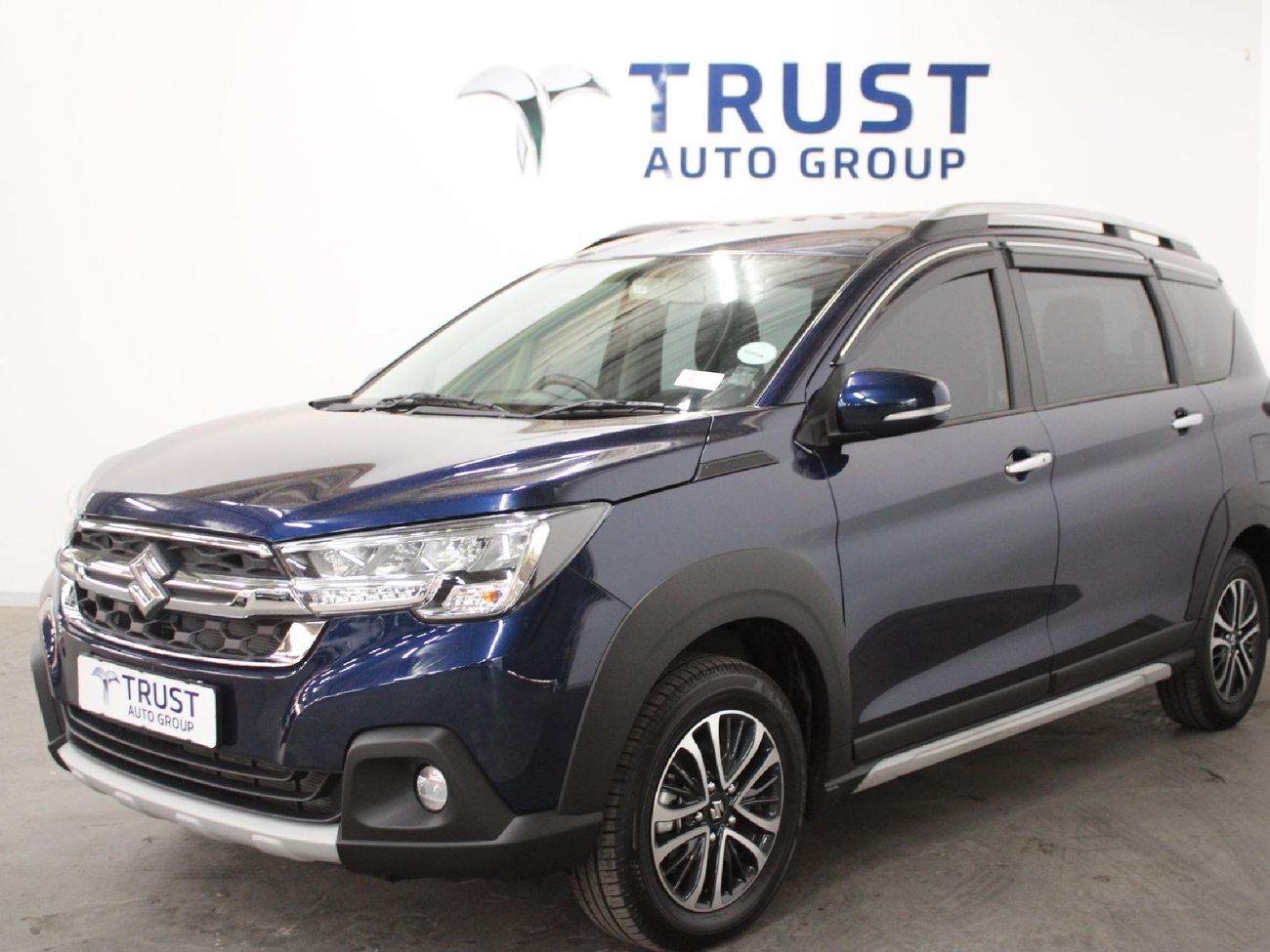 2025-Suzuki-XL6-15-GL.jpg?v=
