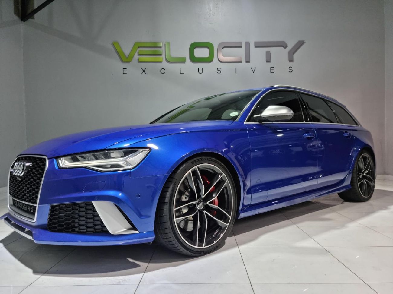激レアVudu (AUS) DARCYシェープ 7’6ピンテール 2017-Audi-RS6-Avant-quattro.