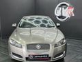 2013 Jaguar XF 2.2 D Premium Luxury
