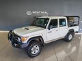 2015 Toyota Land Cruiser 79 4.5 D Double-Cab